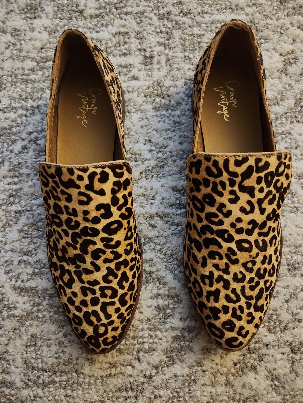 Crown Vintage Leopard Print Slip-On Flats - Tan & Black New No Tag